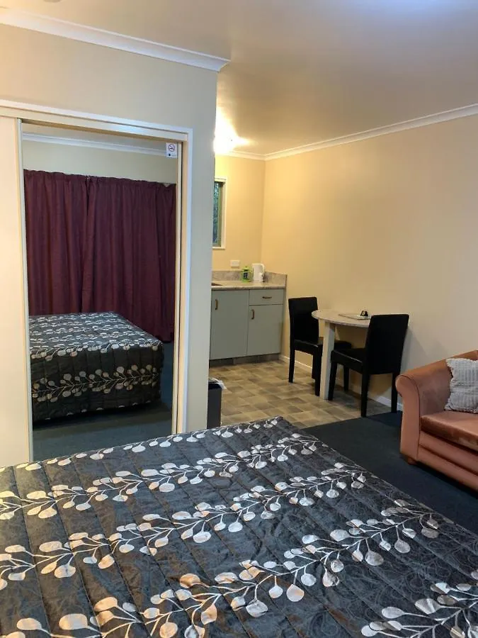Aldan Lodge Picton 4*,